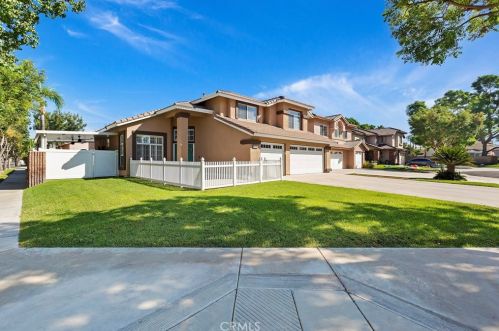 6554 Pinon Ct, Chino, CA 91710-7480