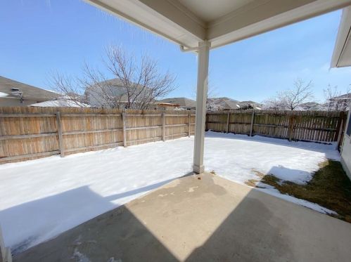 1002 Hawkeye Point Rd, Georgetown TX  78626-7150 exterior