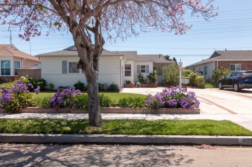 4034 177th St, Torrance, CA 90504-3627