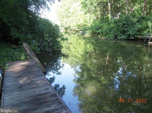 123 Indian Hills Rd, Locust Grove VA  22508-5214 exterior