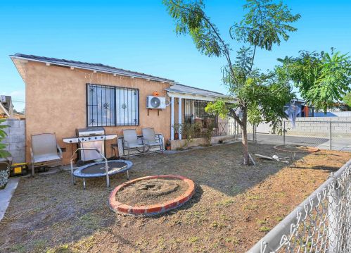3560-62 Menlo Ave, San Diego, CA 92105-3525