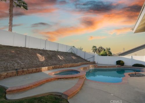 42333 Ridge View Dr, Lancaster CA 93536-7382 exterior