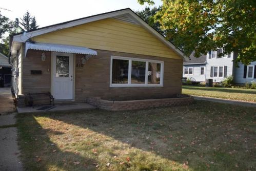 510 Hubbard St, Horicon, WI 53032-1033