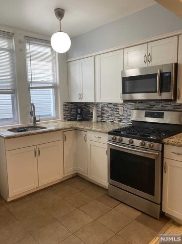 7428 Durham Ave, North Bergen, NJ 07047-4017