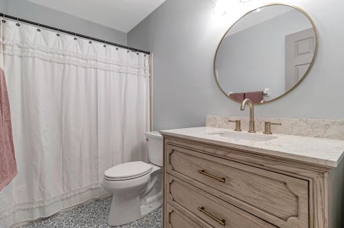 10470 Jasons Blf, Florence KY  41042-3192 exterior