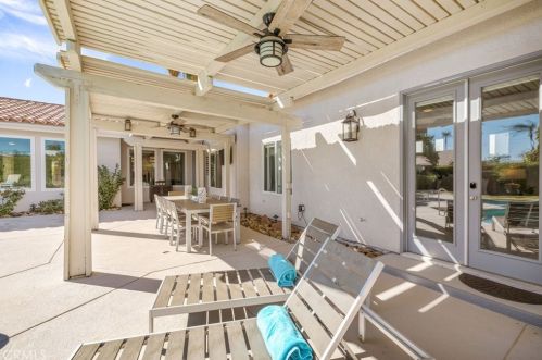 78720 Avenida La Fonda, La Quinta CA  92253-2805 exterior
