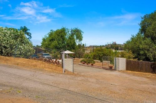 9076 Sierra Alta Way, El Cajon CA  92021-2114 exterior