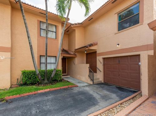 11308 11th St, Hollywood, FL 33025-4315