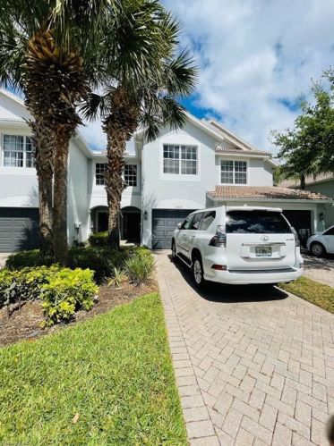 15604 Marcello Cir, Naples, FL 34110-2840