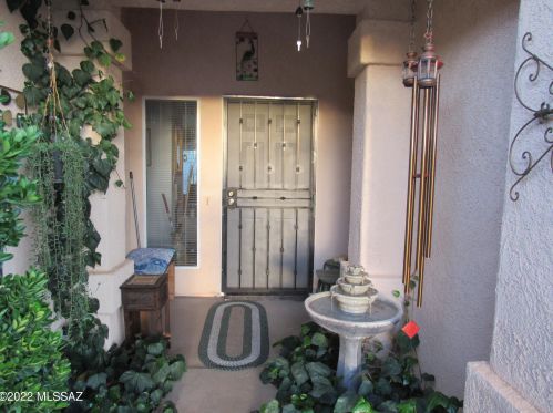 908 Ocotillo Way, Sunizona, AZ 85625-4033