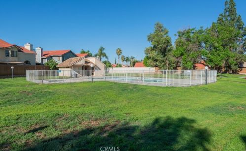 1565 Coulston St, San Bernardino CA  92408-3601 exterior