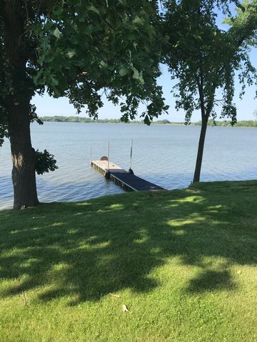 124 Park St, Erskine, MN 56535-4021