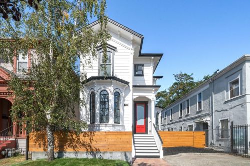 1433 Adeline St, Oakland CA  94607-2800 exterior