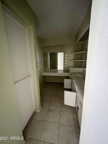 26037 Hollygreen Dr, Chandler AZ  85248-7254 exterior