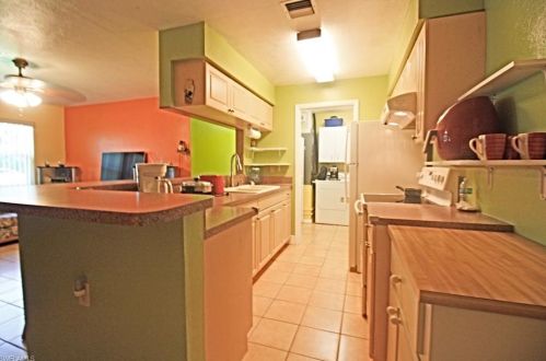 2002 9th St, Lehigh Acres FL  33936-3382 exterior