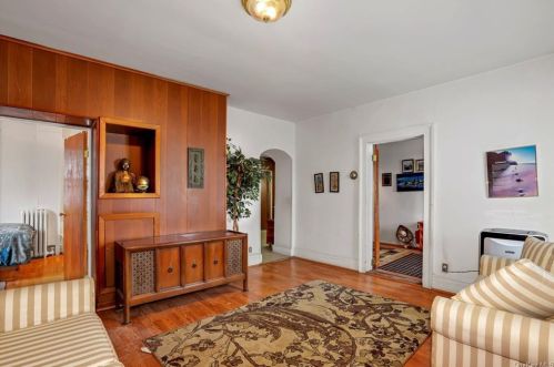443 2nd Ave, Mount Vernon, NY 10550-4503