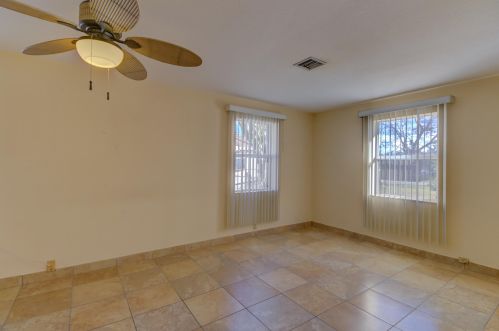 4317 Pine St, West Palm Beach FL  33407-6516 exterior