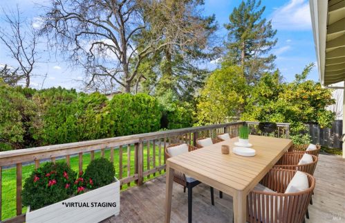 527 San Juan St, Santa Rosa CA  95409-2802 exterior