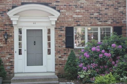 46 Tunxis Vlg, Farmington, CT 06032-1518