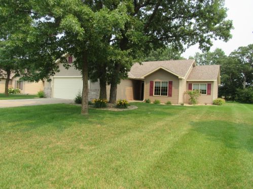 13561 Golf View Ln, Little Falls, MN 56345-4575