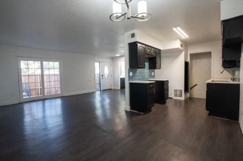 2630 Custer Pkwy, Richardson, TX 75080-1621