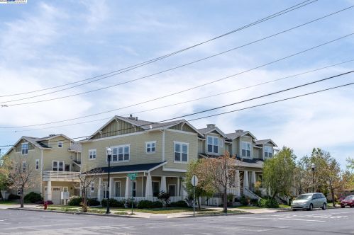 277 L St, Livermore CA  94551-8001 exterior