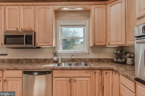 14938 Molly Pitcher Hwy, Upton PA 17225-9457 exterior