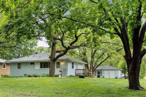 5857 Perry Ave, Minneapolis, MN 55429-2832