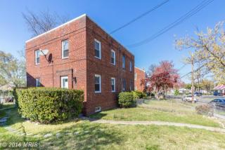 818 Delafield St, Washington, DC 20017-3913