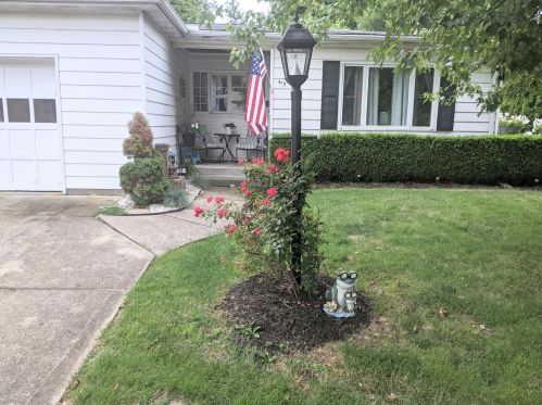 415 Gregg St, Washington Ch, OH 43160-1451