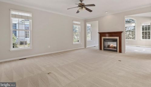 12257 Tulane Fls Dr, Bristow VA  20136-2183 exterior