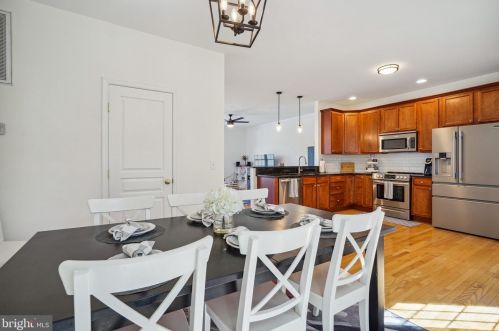 2106 Caroline St, Fredericksburg VA  22401-3413 exterior