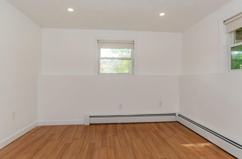 45 Ackerman St, Salem NH  03079-3401 exterior