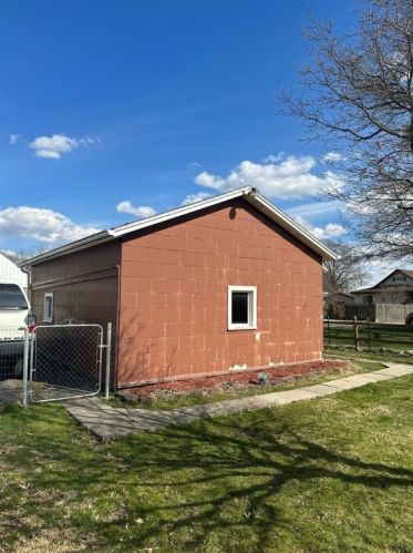 510 Main St, Grays Landing, PA 15461-2068