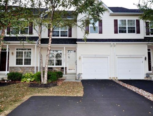 1026 King Way, Breinigsville, PA 18031-1481