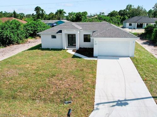 3407 1st St, Lehigh Acres, FL