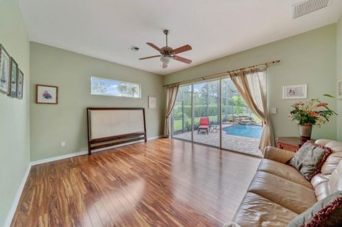 1075 Henley Downs Pl, Lake Mary FL  32746-1972 exterior