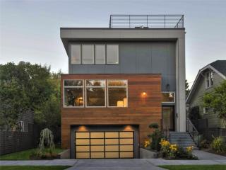 542 75th St, Seattle, WA 98103-4746