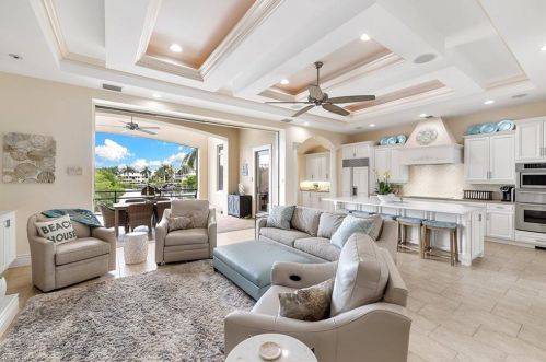 5344 Barefoot Bay Ct, Bonita Springs, FL 34134-6501