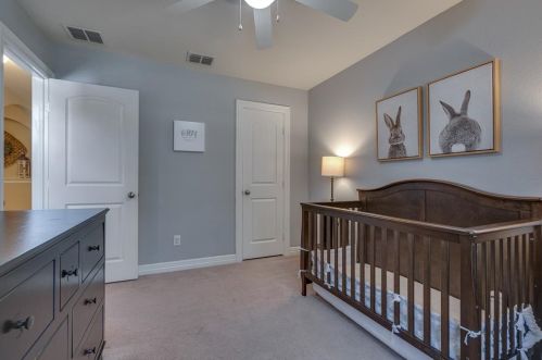 4020 Lone Star Ln, Denton TX  76210-3499 exterior