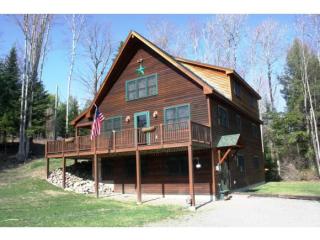227 Mirror Lake Estates Dr, Carroll, NH 03598-4402