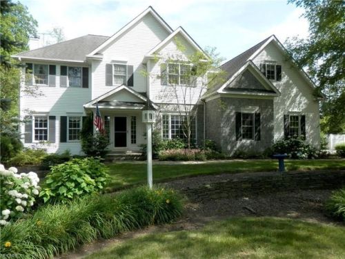 15105 Overture Dr, Newbury, OH 44065-9592