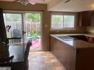 211 Oberlin Ter, Lansdale PA 19446-4962 exterior