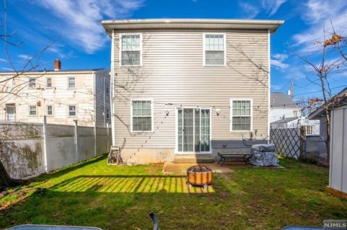 1777 Winfield St, Rahway NJ 07065-3540 exterior