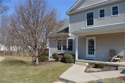 6 Reggie Way, East Windsor, CT 06016-1700