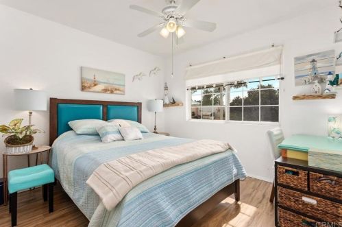 4037 Vista Calaveras St, Oceanside CA  92056-4607 exterior