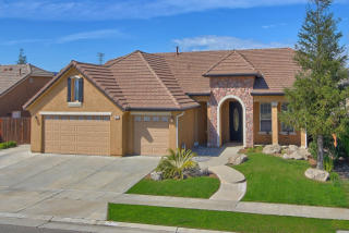 2675 Mesa Ave, Clovis CA  93611-6844 exterior