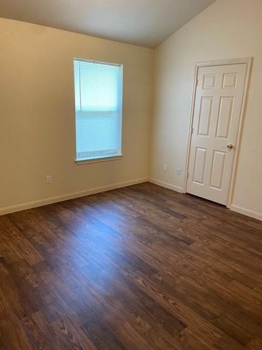 1410 Bergin Ct, Georgetown TX  78626-7465 exterior