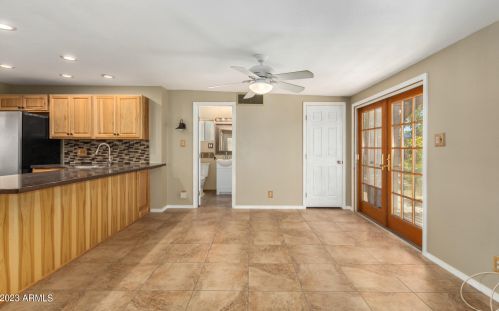 6520 20 Ave, Phoenix AZ 85041-7702 exterior