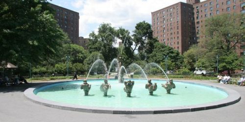 2061 Saint Raymonds Ave, Bronx NY 10462-7101 exterior